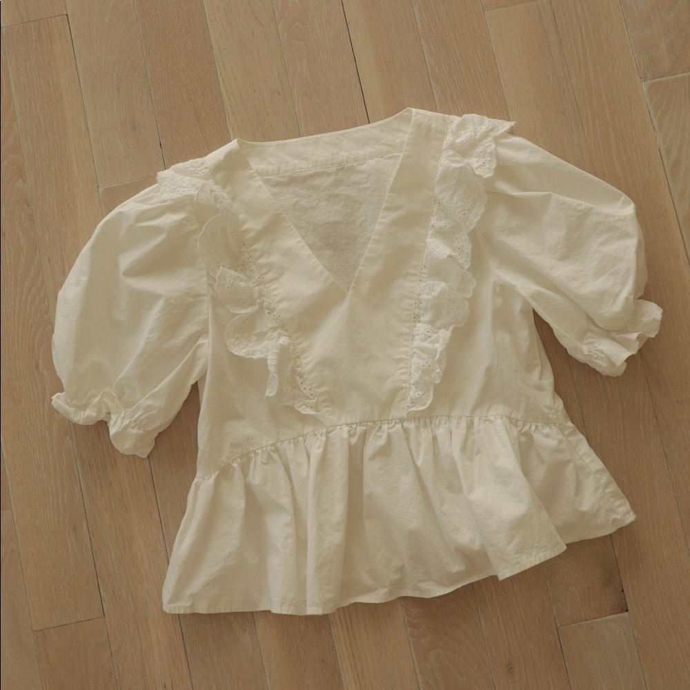 White Puff Sleeves Ruffled Top - Size S